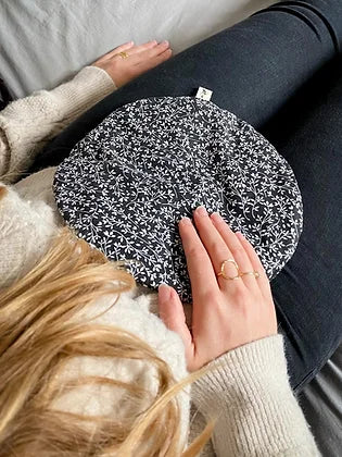 Bouillotte sèche déhoussable - feuilles noires et blanches