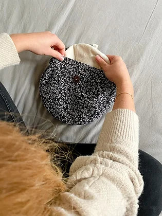 Bouillotte sèche déhoussable - feuilles noires et blanches